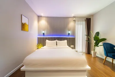 Chambre double Deluxe avec balcon — Golden Suites Saigon